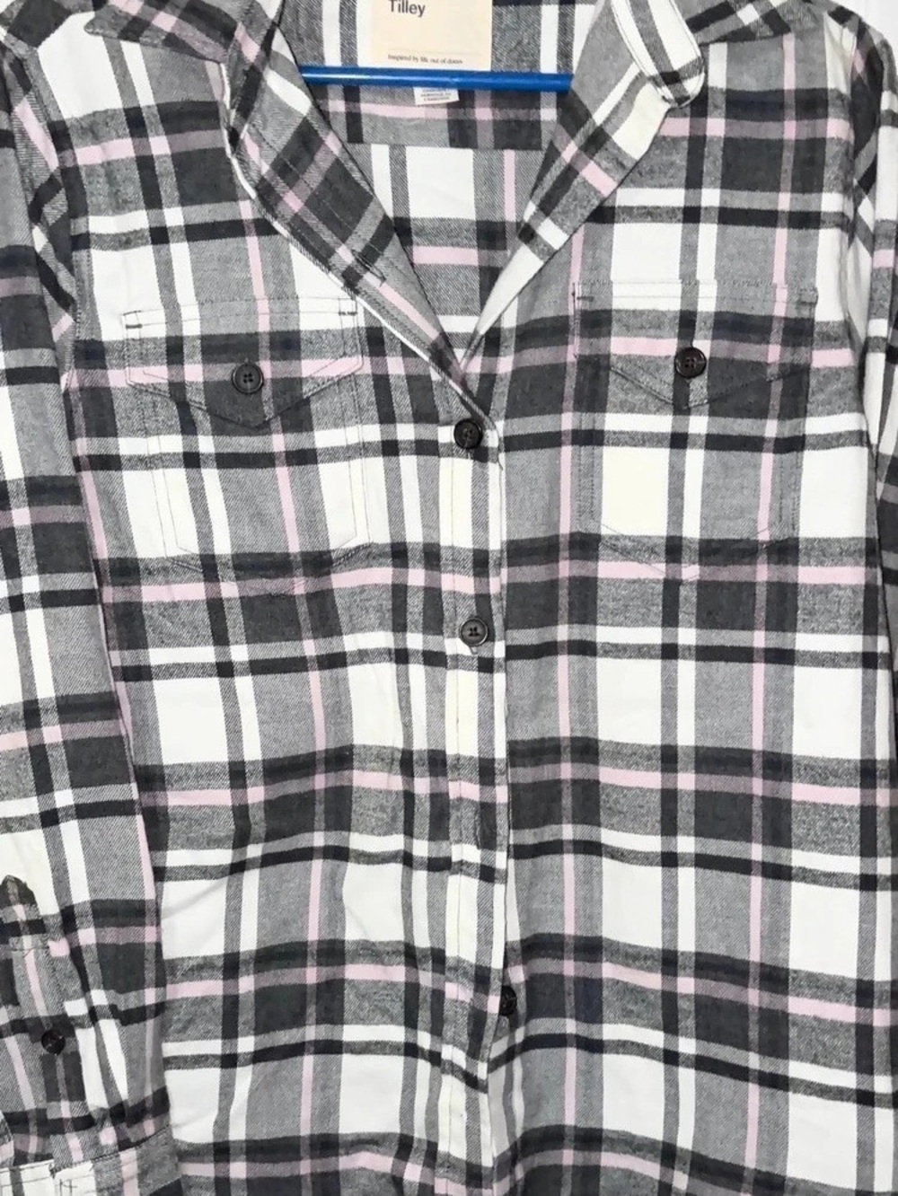 Tilley Plaid Button Down Shirt in Gray & Black Size Small